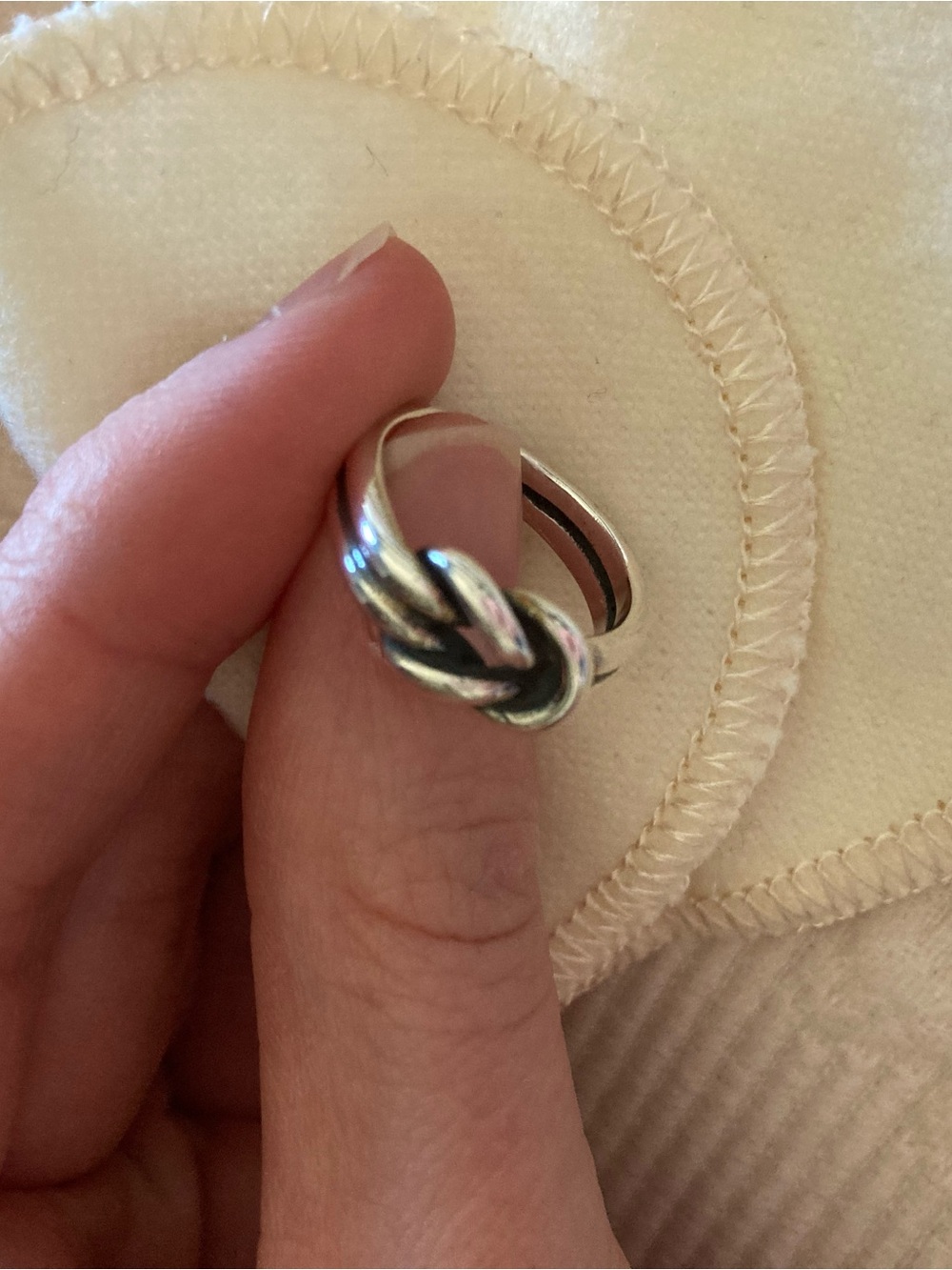 Accessory Subcategory Identification - Picture 3 of 7